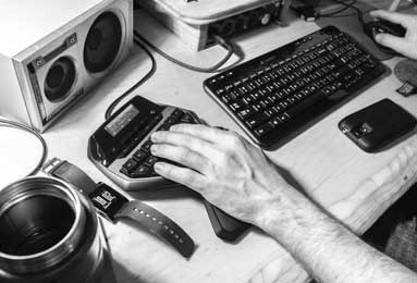 半场2:0！曼城领先西汉姆，赢球就登顶，哈兰德英超103球追平C罗